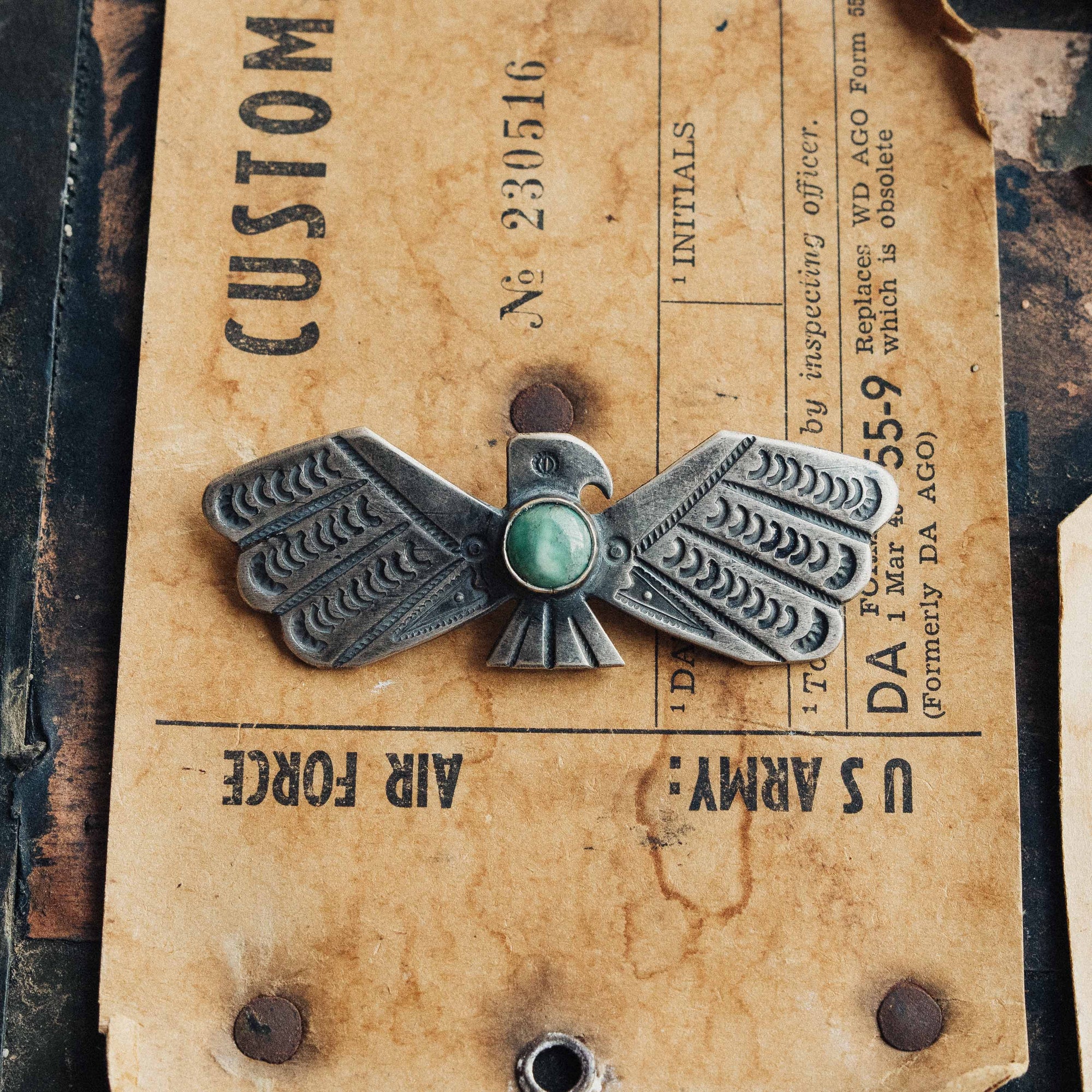 Fox Thunderbird Pin