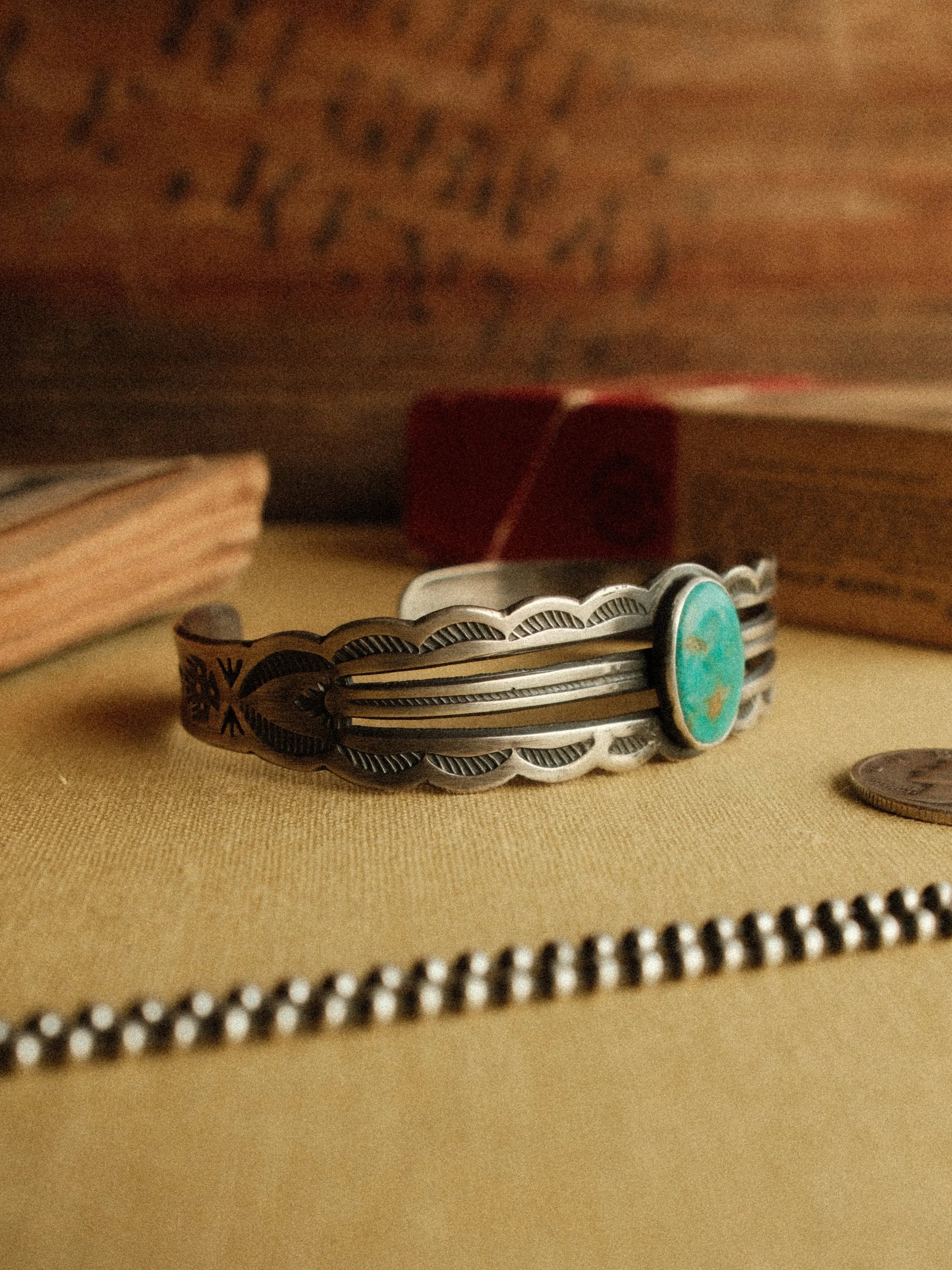Carico Lake Split Cuff