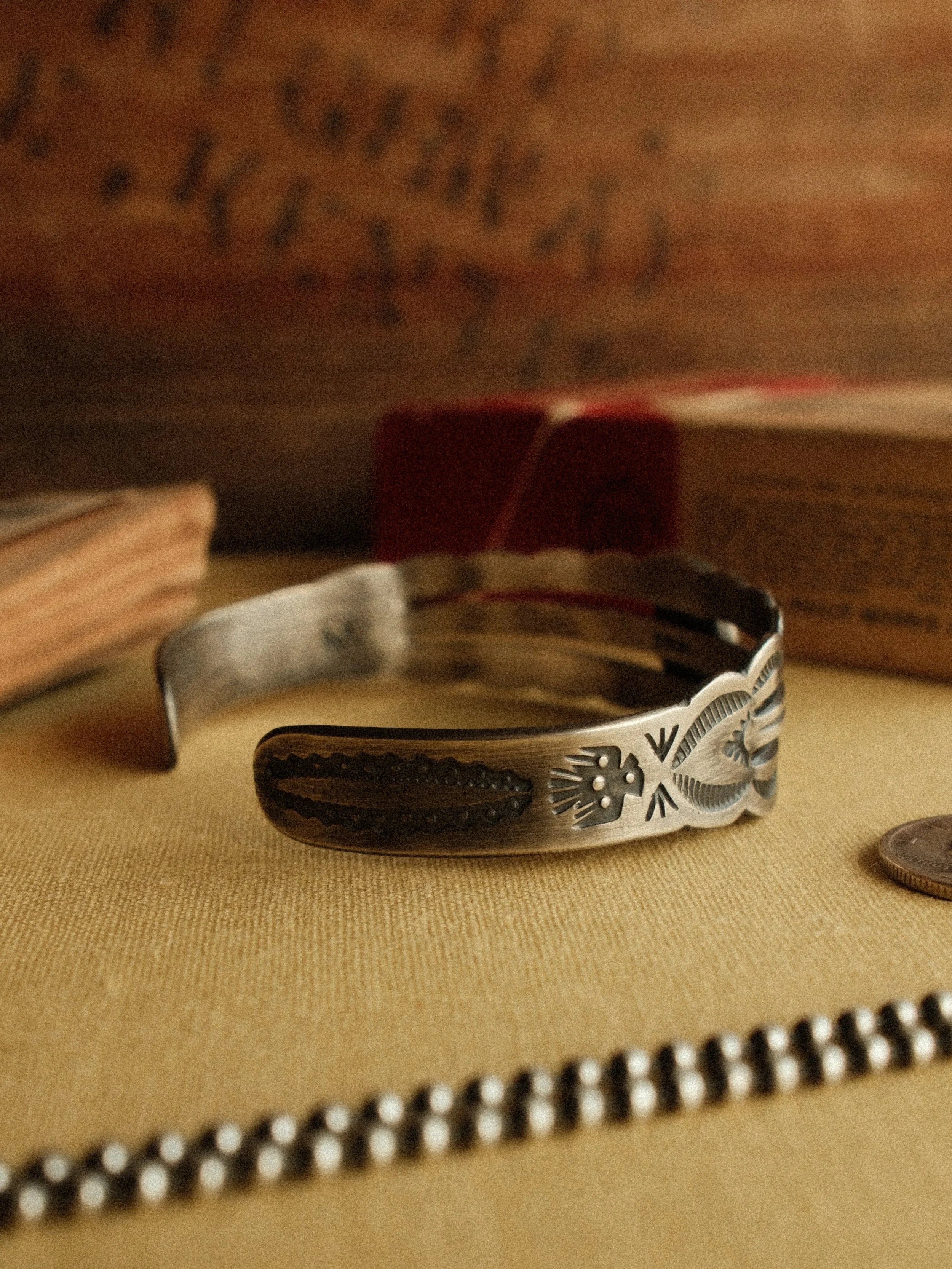 Carico Lake Split Cuff