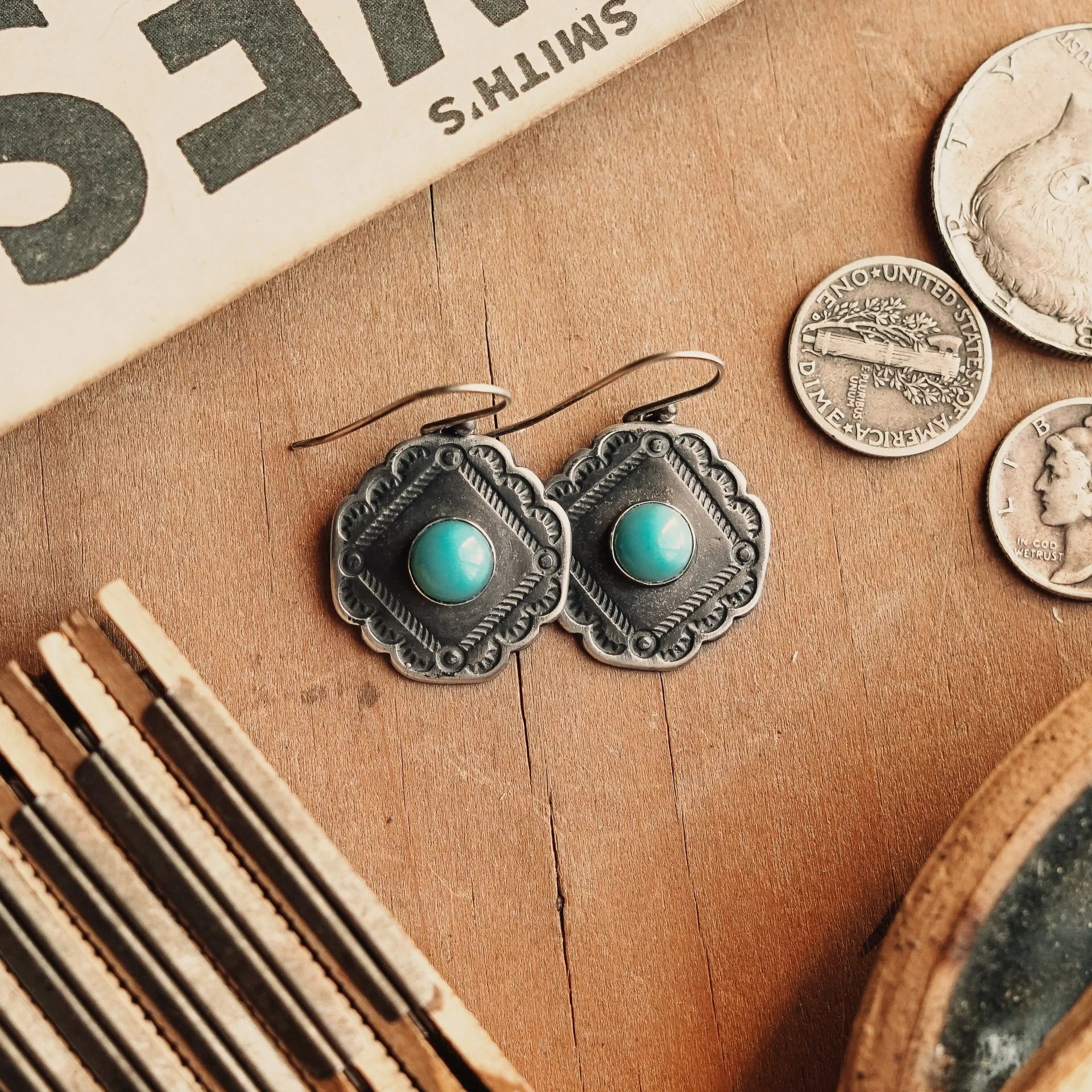 "FOUR CORNERS" EARRINGS